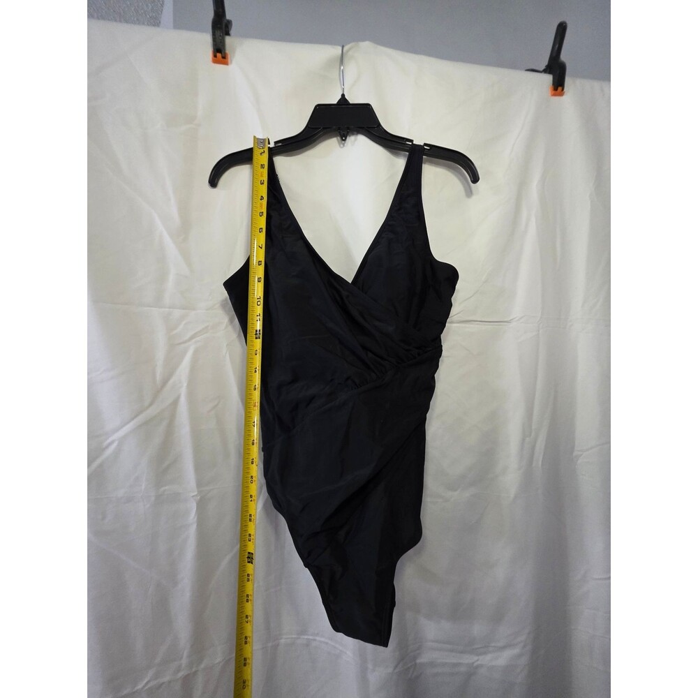 Women's Black One Piece Swimsuit L 80% Nylon 20% Spandex Made in China - Picture 5 of 5